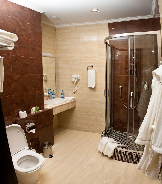 Kiroff Hotel Charkiv Rum bild